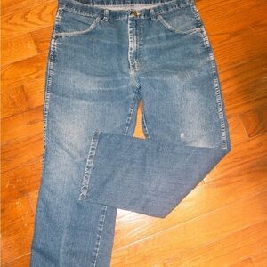 Wrangler indigo vintage washed jeans tagged 36 x 30